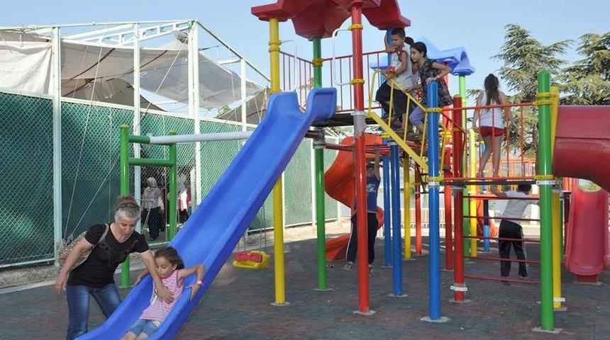 Eğirdir'de &Ccedil;ocuklara Modern Park