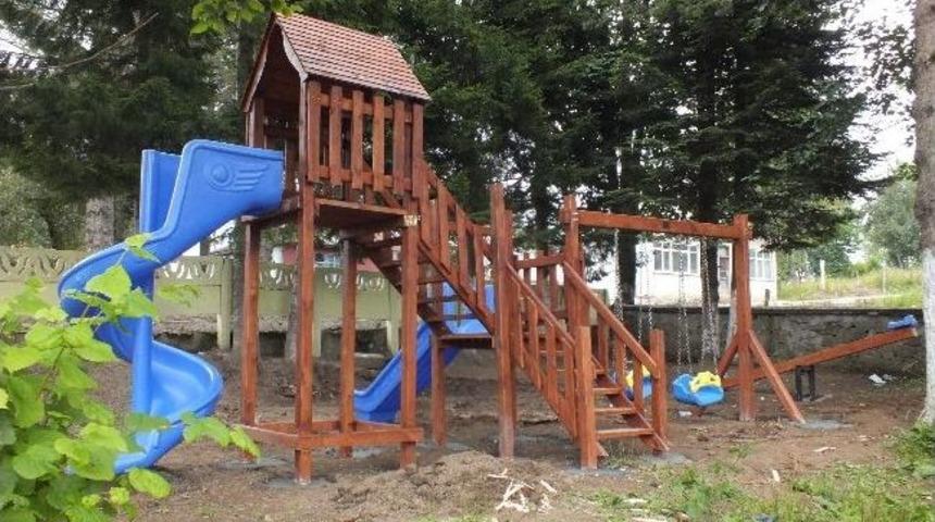 Okullara &Ccedil;ocuk Oyun Grupları