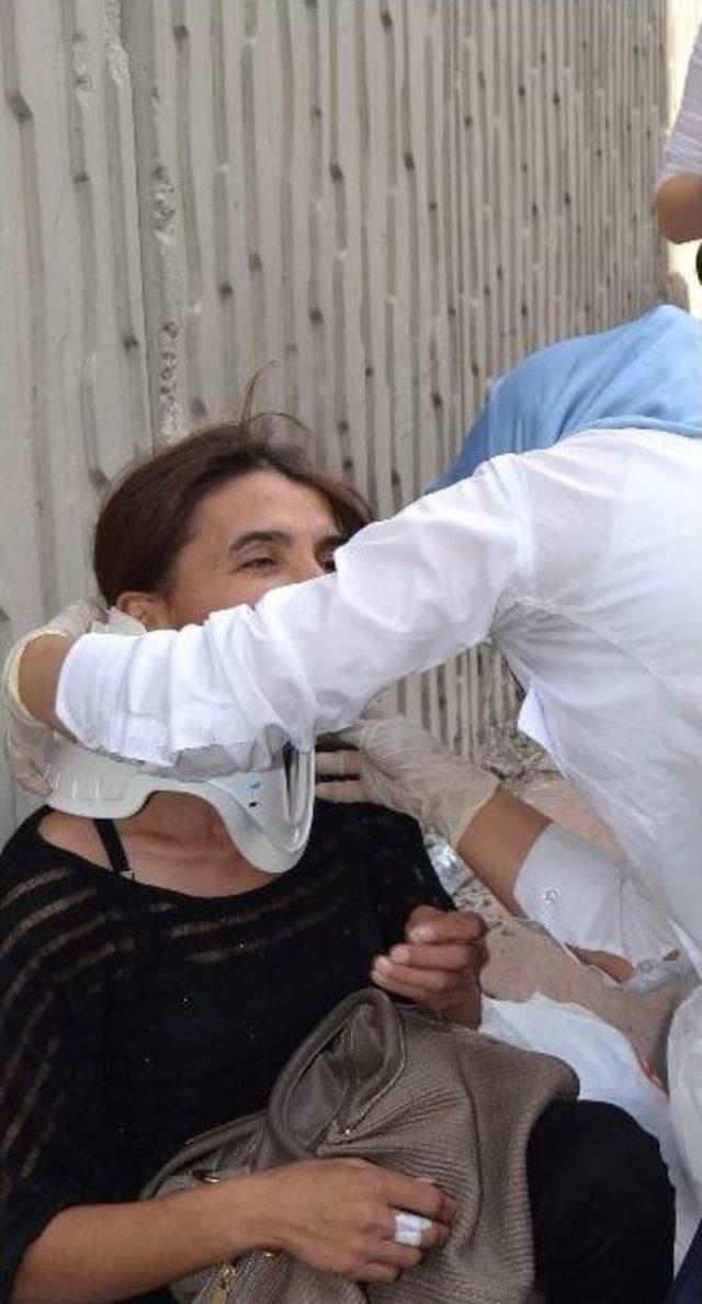 Trafik Kazası : 1 Yaralı 2