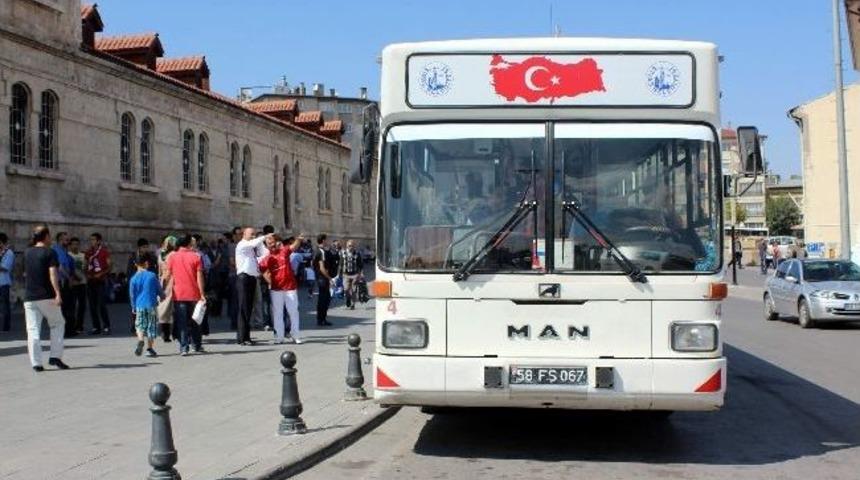 Sivas Belediyesi, Kayserispor Deplasmanına Otob&uuml;s Tahsis Etti