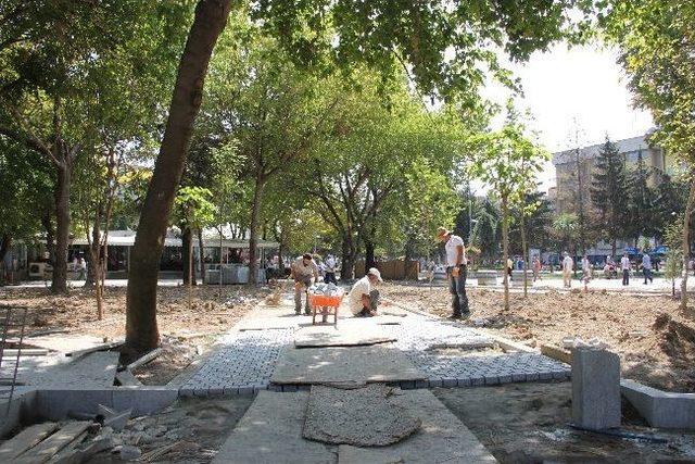 Şemsiyeli Park’ın 1 Ay İçinde Tamamlanması Planlanıyor