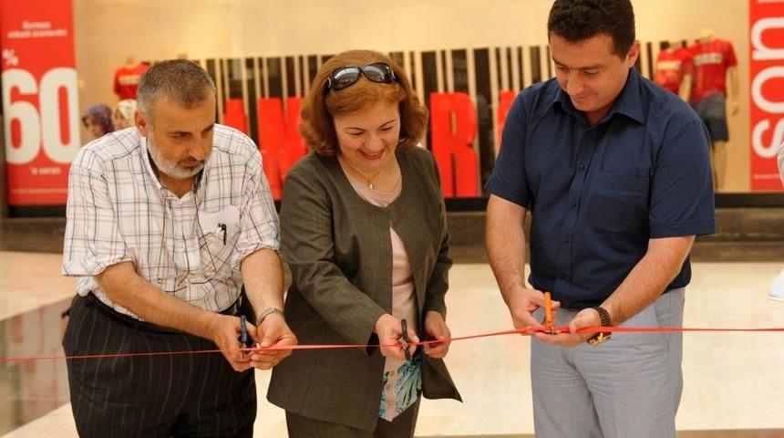 Miniklerden Ebru Sergisi