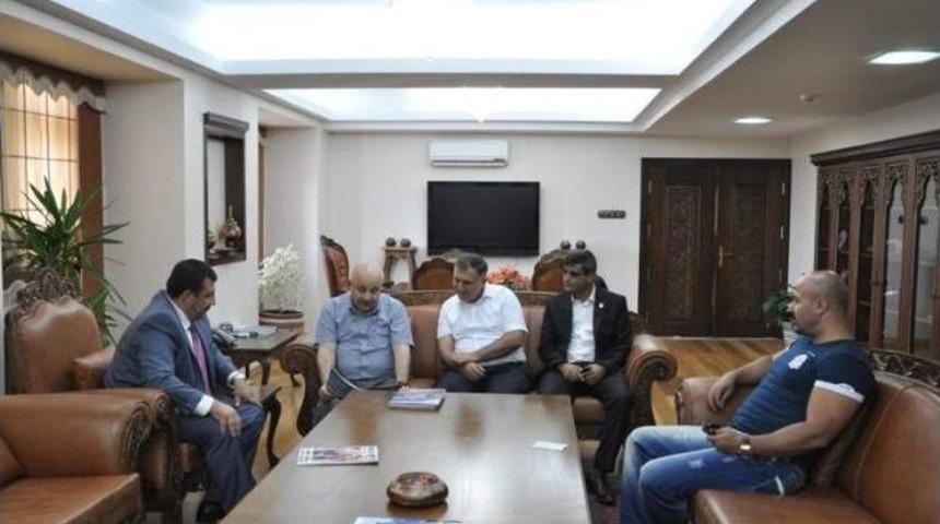 Kayıcı, Rekt&ouml;r G&ouml;n&uuml;ll&uuml;&rsquo;y&uuml; Ziyaret Etti