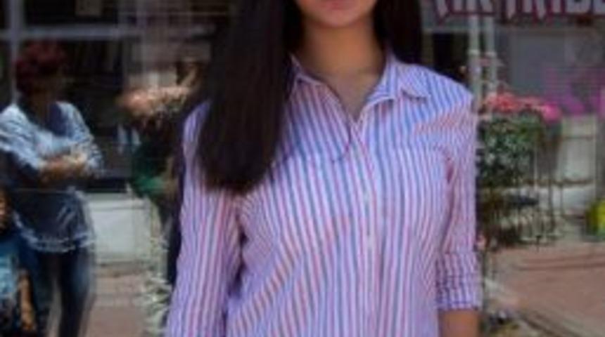 Sbs T&uuml;rkiye 133'&uuml;nc&uuml;s&uuml; Ezgi Yazar, İstanbul Anadolu Lisesini Kazandı