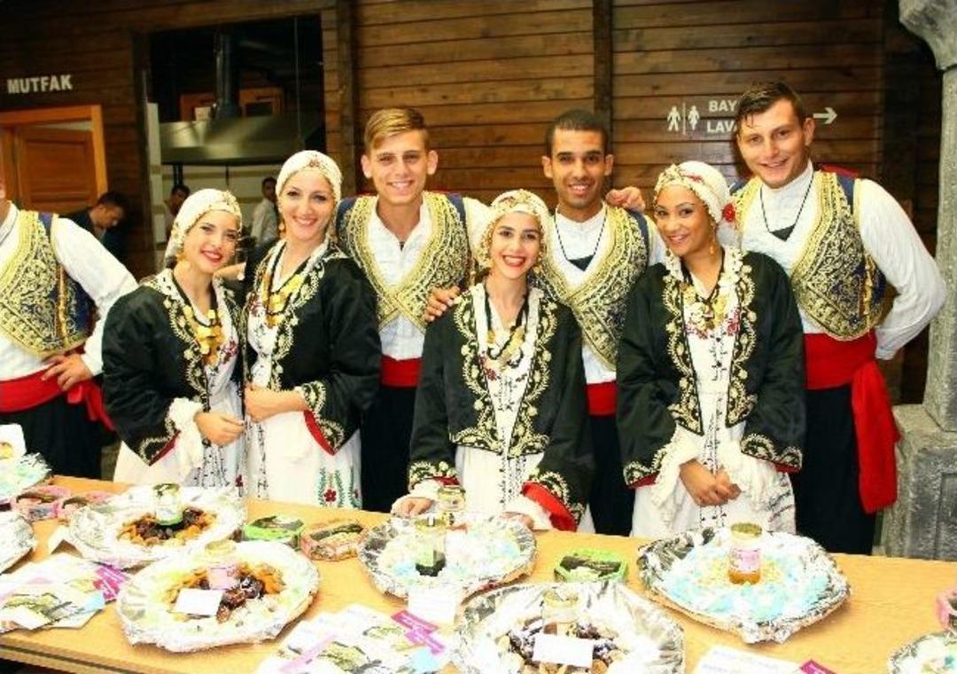 Kıbrıs T&uuml;rk Gecesi