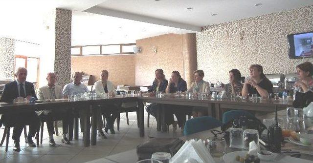 K&uuml;tahya, Afyonkarahisar Ve Uşaklılara  u&ccedil;un  Tavsiyesi... 1