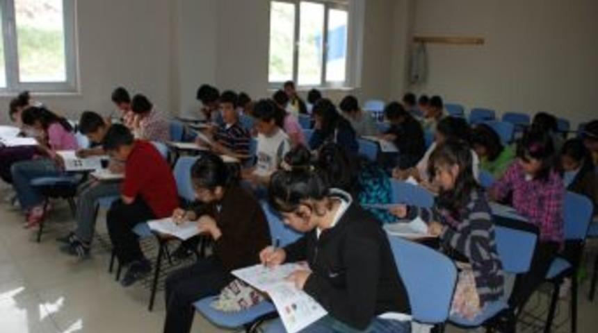 Melikgazi&rsquo;den Ortaokul &Ouml;ğrencilerine 9 Derste Kurs Imkanı