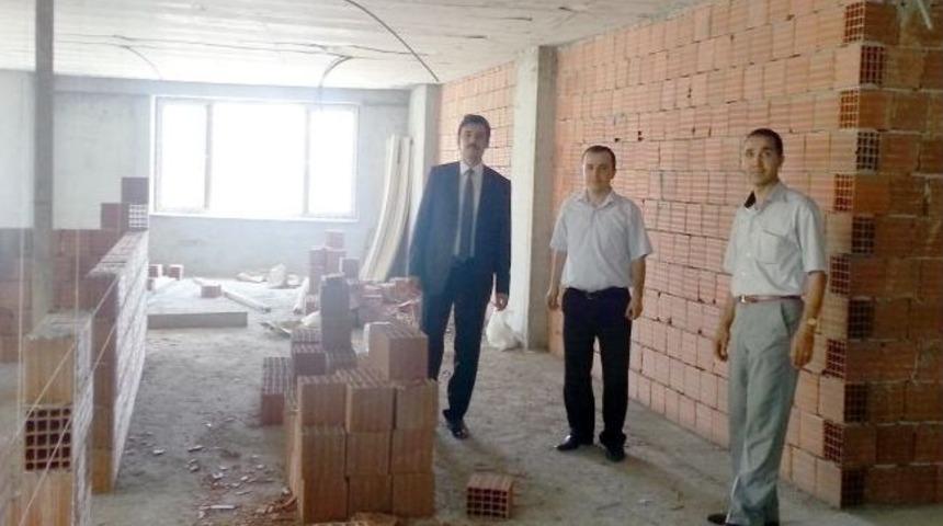 Yeni Adliye G&uuml;n Sayıyor
