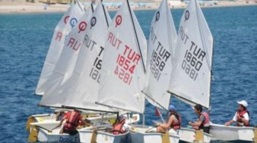 7. Zafer Kupası Yelken Yarışları 24 Ağustos'ta Başlıyor