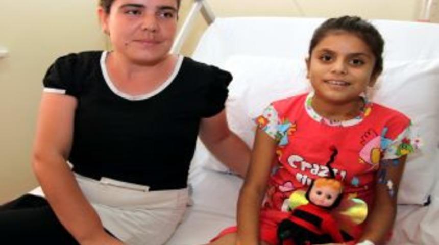 Kardeşinin Tedavisi I&ccedil;in Gittikleri Hastanede Kendisine &lsquo;karaciğer&rsquo; Bulundu
