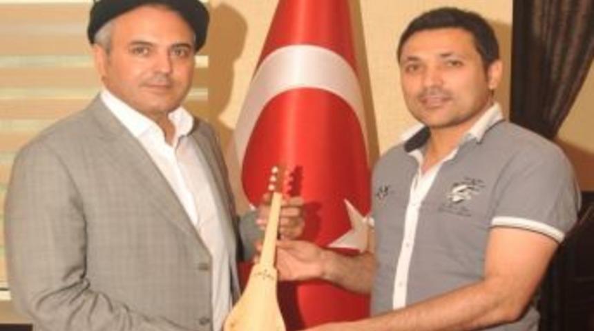 Kırgızistan&rsquo;dan Rekt&ouml;r Uysal&rsquo;a Ziyaret