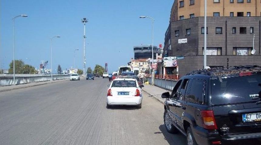 Asfalt &Ccedil;alışmaları Bitti, Park Yasakları Başladı