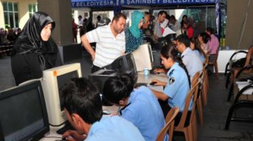 Mavikent Konutları I&ccedil;in Dar Gelirli Ailelerin Başvuruları S&uuml;r&uuml;yor