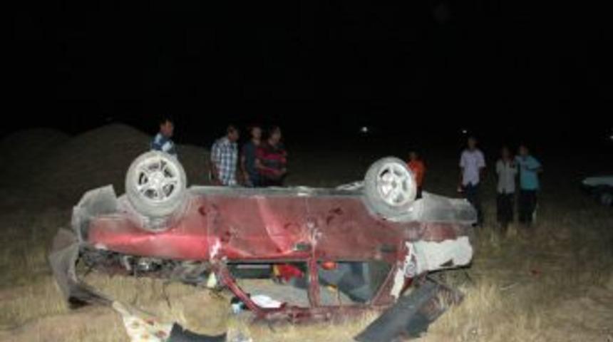 Otomobil Takla Attı: 3 Yaralı