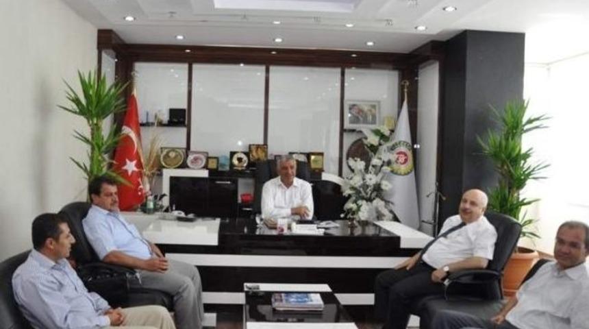 Rekt&ouml;r G&ouml;n&uuml;ll&uuml;&rsquo;den, Atso&rsquo;ya Ziyaret