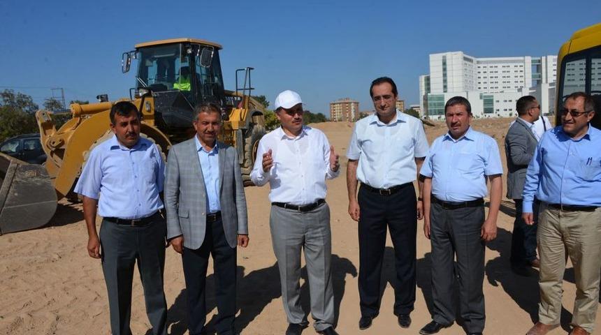 Malatya'da Yol &Ccedil;alışmaları Aralıksız S&uuml;r&uuml;yor