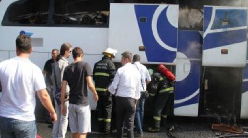 Otob&uuml;s Alev Alev