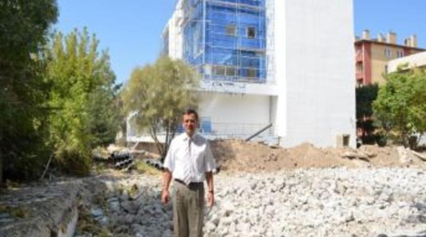 Sgk Binası İnşasında Sona Geliniyor