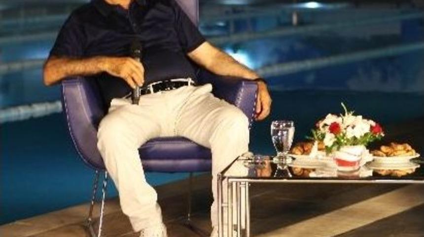 Başkan Karabağ, Bayraklı'yı Anlattı