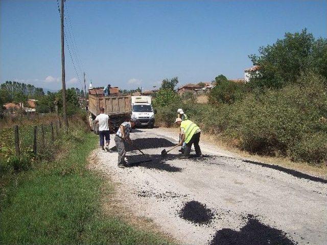 Çanda Köy Yollarının Tamiri Sürüyor