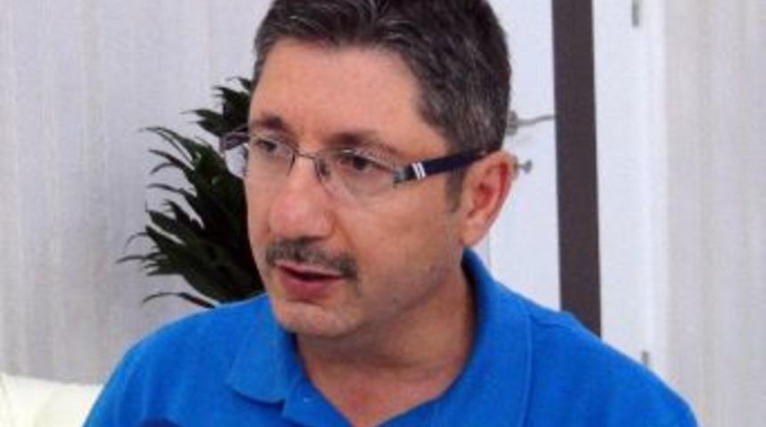 Menopoz Ve Andropoz D&ouml;nemlerini G&uuml;le Oynaya Ge&ccedil;irin