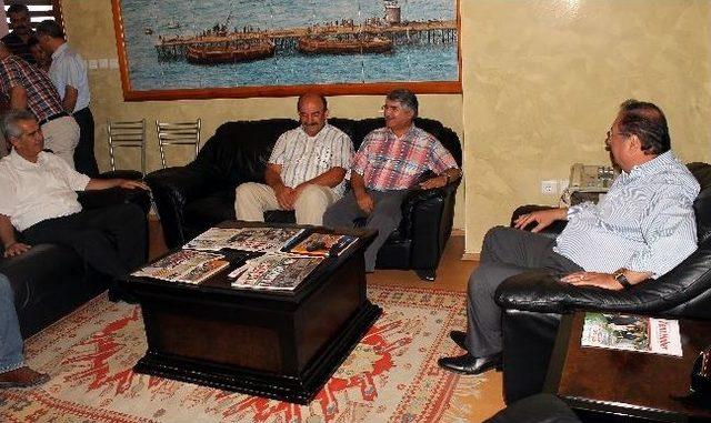 Sağlar dan Başkan Özcan a Ziyaret 1