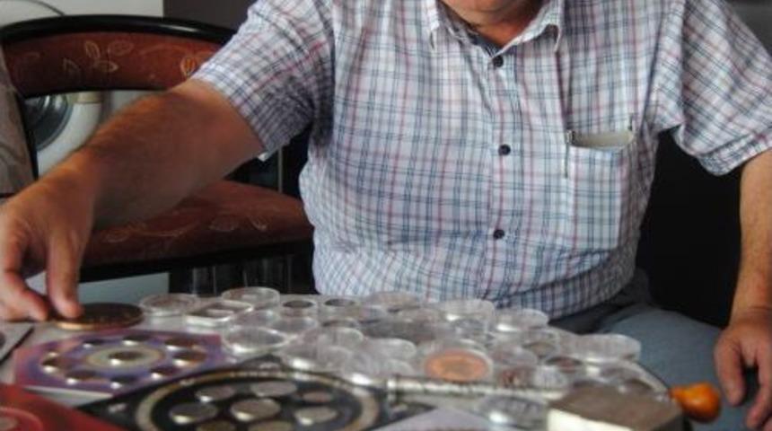 35 Yıllık Esnaf 18 Yıldır Eski Para Biriktiriyor