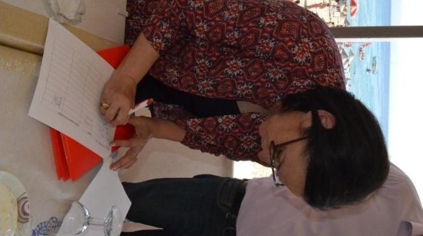 Enez&rsquo;de Sahil Yolunun Asfaltlanması İ&ccedil;in İmza Kampanyası Başlatıldı