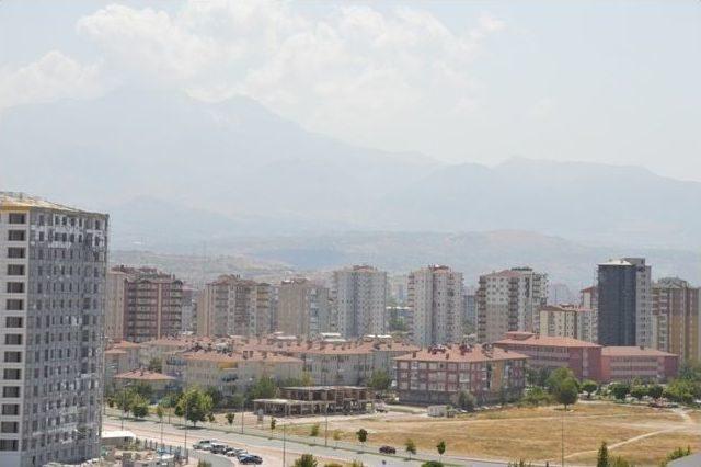 Kocasinan'da Yenişehir Kendini Yeniliyor