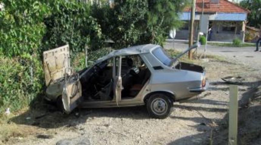 Denizli'de Trafik Kazası: 1 &Ouml;l&uuml;