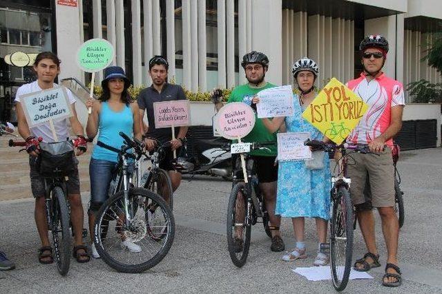 Pedallarını Yol İçin Çevirdiler