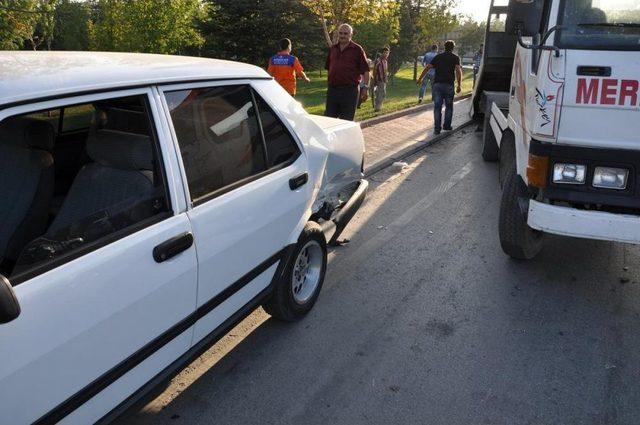 Konya da Trafik Kazası: 2 Yaralı 1