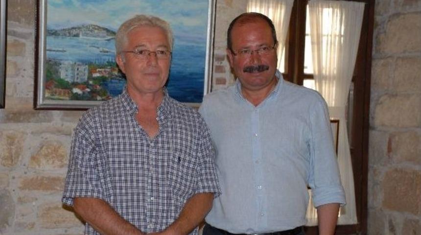 &ldquo; Kuşadası&rsquo;nın Renkleri&rdquo; Resim Sergisi A&ccedil;ıldı