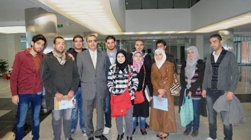 7 Aralık &Uuml;niversitesi&rsquo;ne 117 Uluslararası &Ouml;ğrenci Gelecek