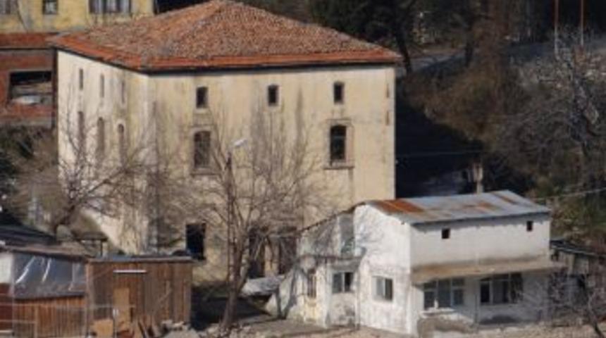 Gideros K&ouml;y&uuml; Cami Restore Ediliyor