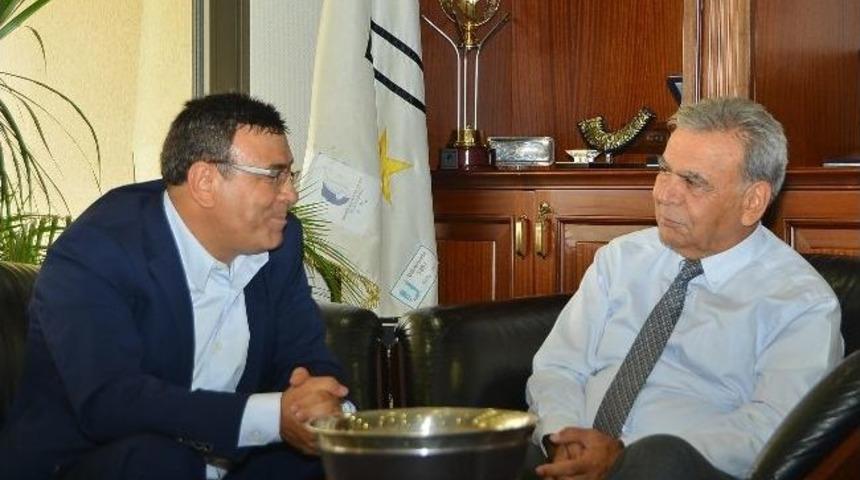 İzsiad'ın Yeni Y&ouml;netimi Kocaoğlu'nu Ziyaret Etti