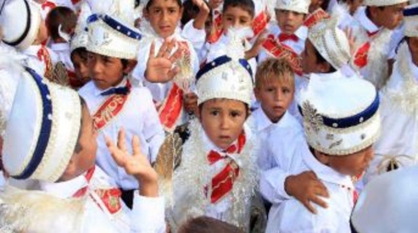 İzmit Sekapark'ta Roman S&uuml;nnet Ş&ouml;leni