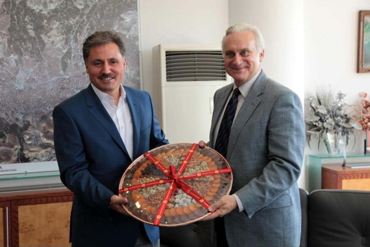ABD'nin Ankara B&uuml;y&uuml;kel&ccedil;isi Ricciardone, Malatya'da