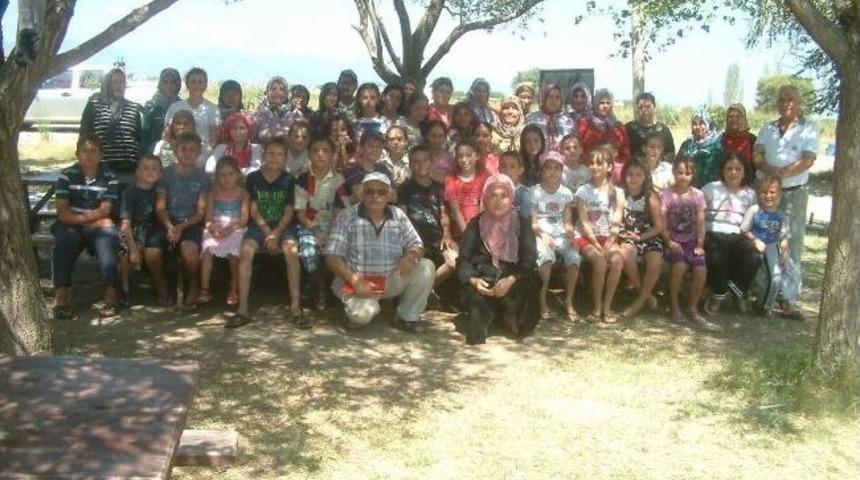 Kur&rsquo;an Kursu &Ouml;ğrencileri Piknik Yaptı
