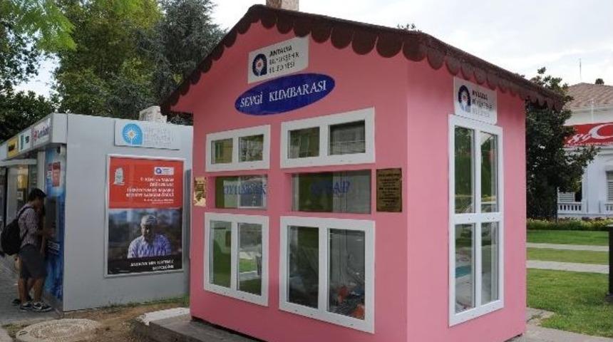 Sevgi Kumbarası Destek Bekliyor