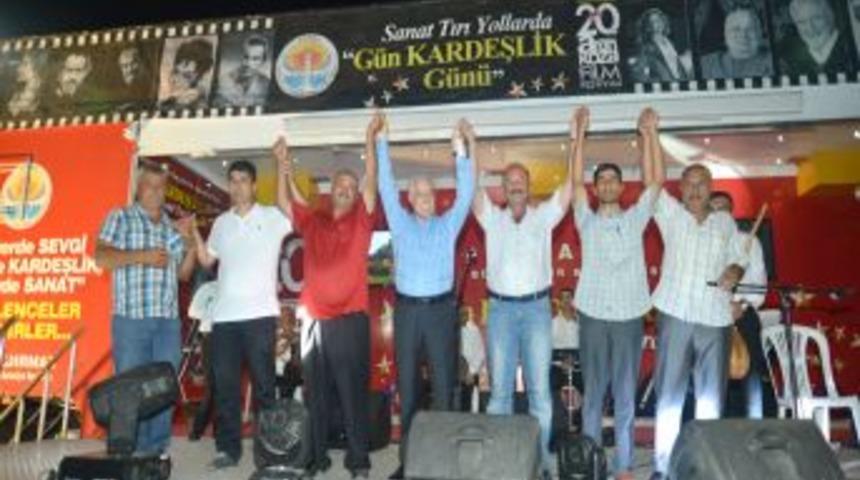 B&uuml;y&uuml;kşehir Sanat TIR'ı K&uuml;rk&ccedil;&uuml;ler'de