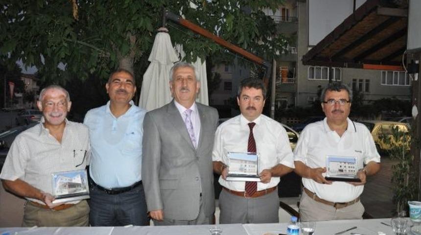 Okul M&uuml;d&uuml;rlerine Veda Yemeği