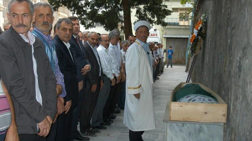 Trabzon'daki Sağanak