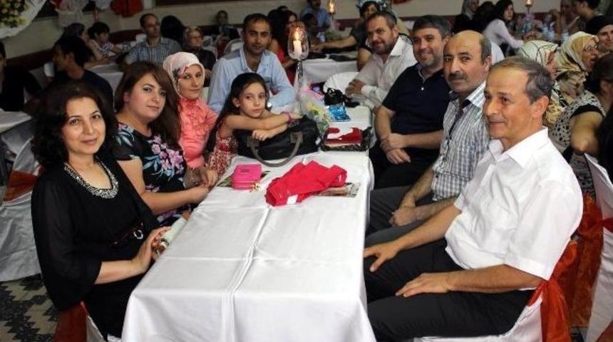 Salihli'de Mhp Camiasını Buluşturan D&uuml;ğ&uuml;n