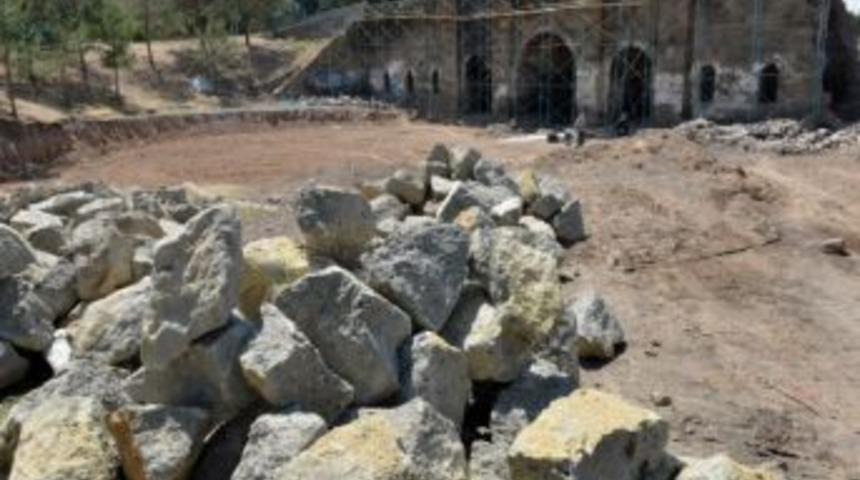 İstanbul Kapı &Ccedil;evre G&uuml;zelleştirme &Ccedil;alışmaları Başladı