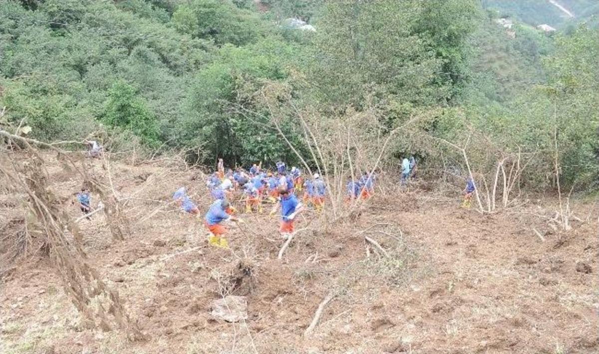 Trabzon Belediyesi Arama Kurtarma &Ccedil;alışmalarına Destek Veriyor