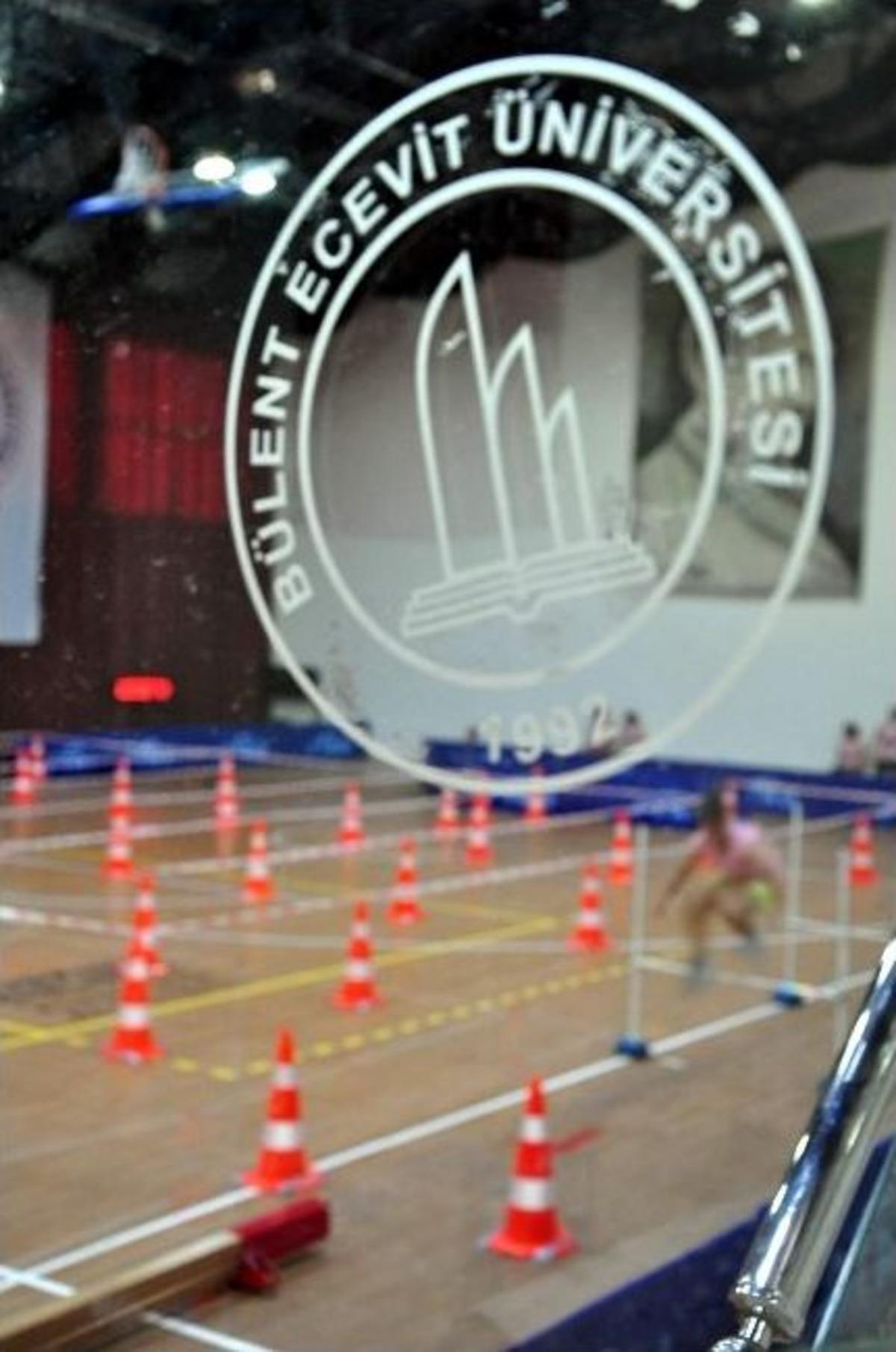 50 &Ouml;ğrencilik Kontenjana 404 Başvuru