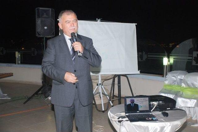 İzmit Kaymakamı Kaya&rsquo;ya Anlamlı Veda 1