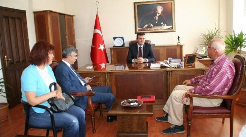 Chp Antalya Ve Zonguldak Milletvekillerinden Devrek Kaymakamına Nezaket Ziyareti
