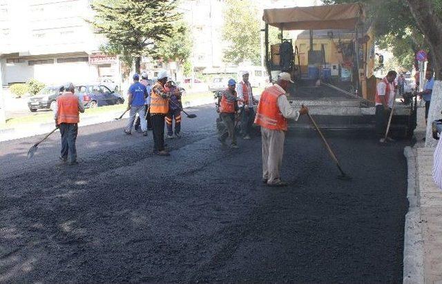 Büyükşehir Belediyesi Asfalt Çalışmaları Devam Ediyor